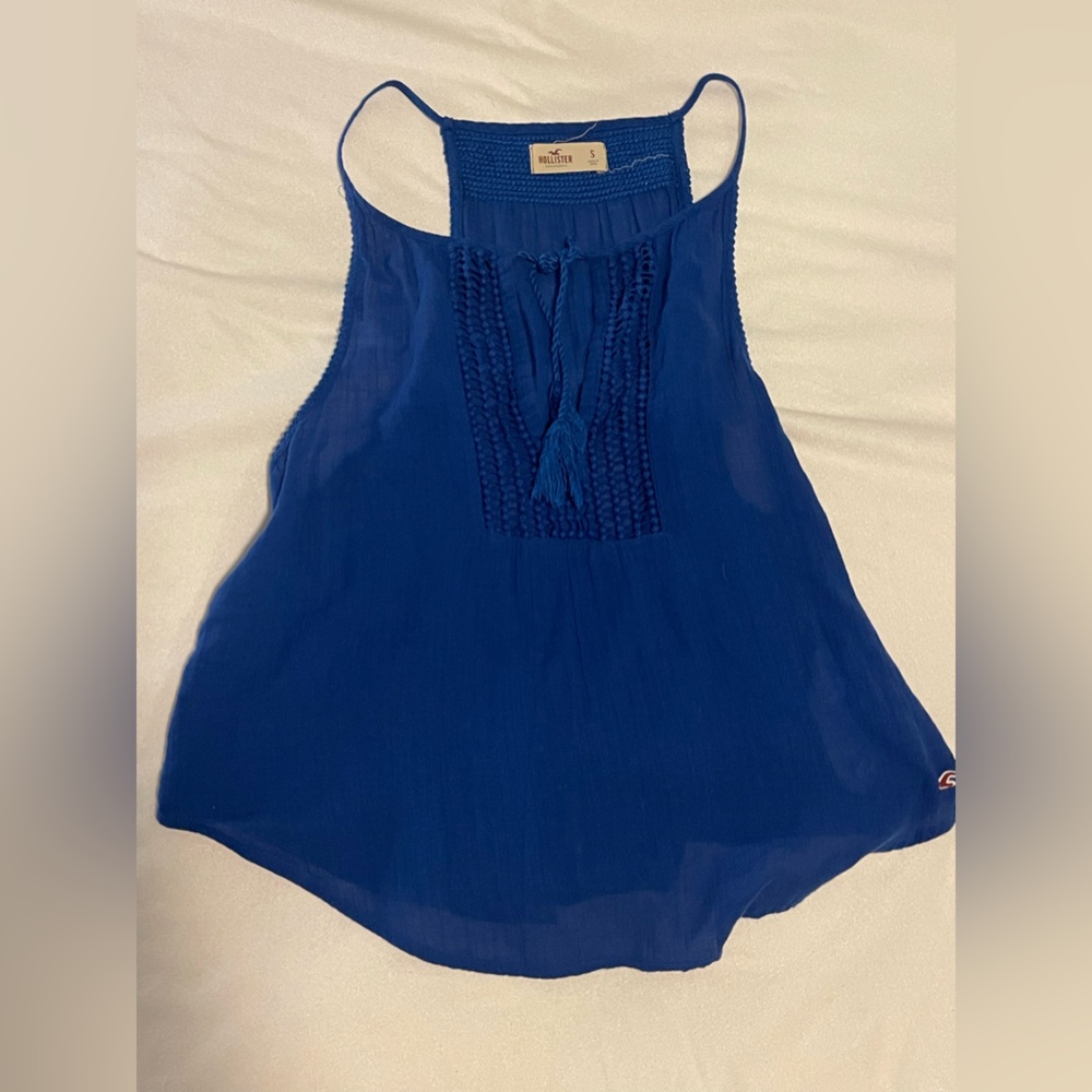 Hollister tank